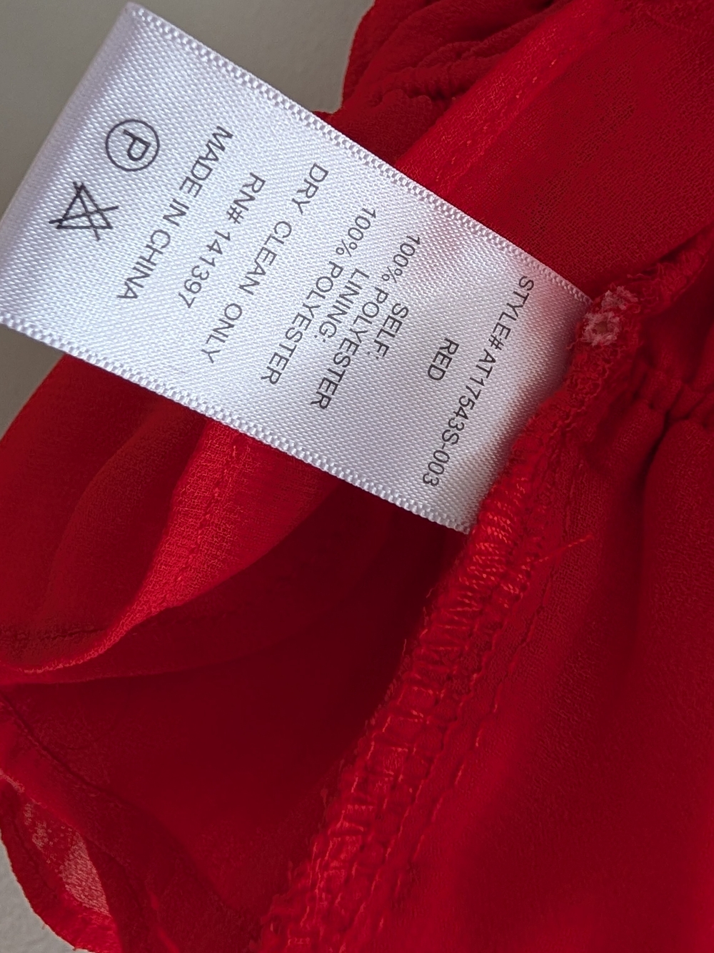 ASTR Red Ruffled Smocked Crop Top - Picture 5 of 5